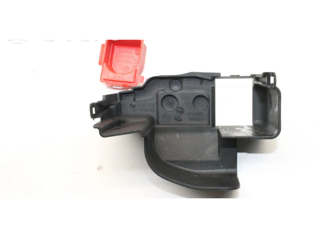 Крышка блока предохранителей 8715688, 61148715688   BMW i4    