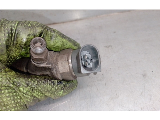 Vstřikovač 7794435, 0445110209BOSCH   BMW 1 E81 E87    204DAD 