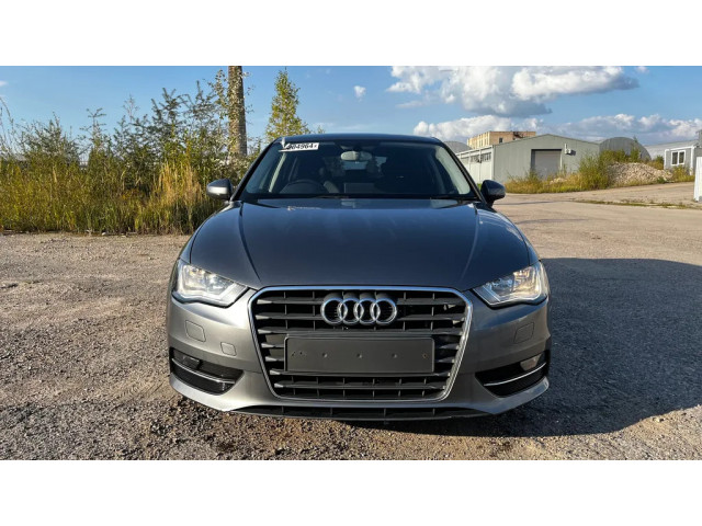 Задний фонарь левый 8V4945093    Audi A3 S3 8V   2013-2019 года