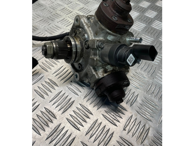 Vstřikovač 059130755BF, 0445116040   Audi A7 S7 4G    Cdu 