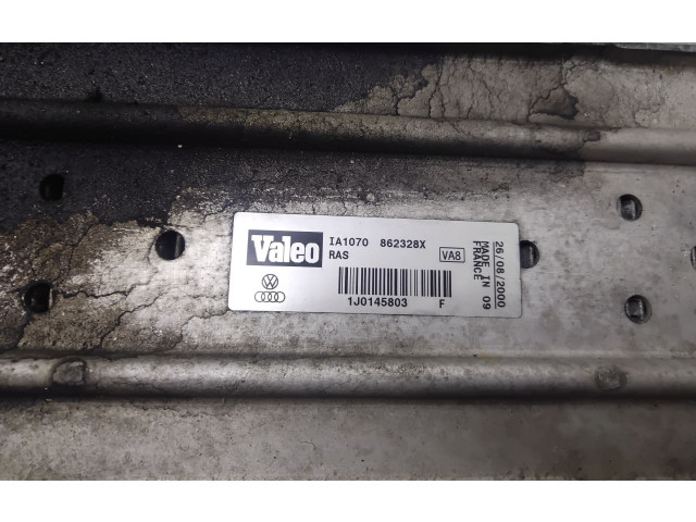 Интеркулер  1J0145803F   Volkswagen Golf IV 
