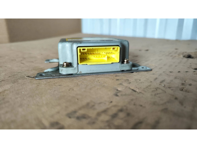 Блок подушек безопасности MR260703   Mitsubishi Colt