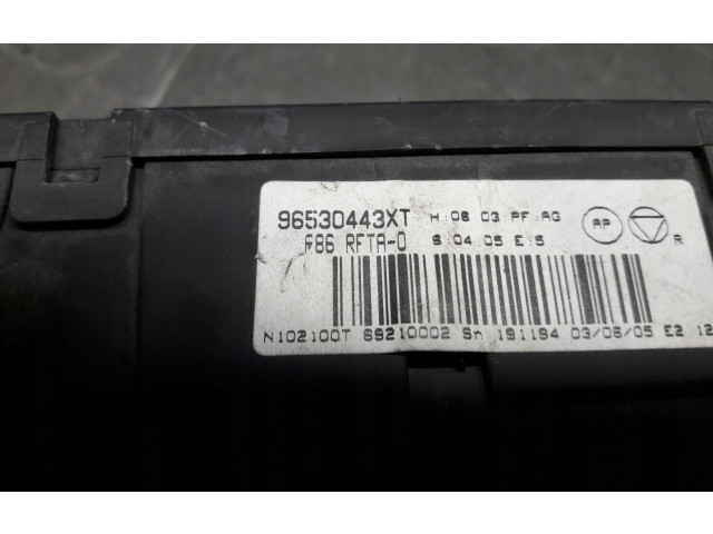 Блок управления климат-контролем 96530443xt   Peugeot 1007