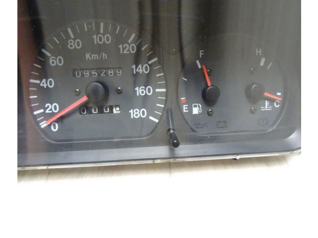 Přístrojová deska  Suzuki Wagon R+ 1999   