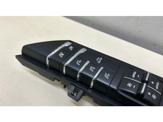 Блок управления климат-контролем 7P5907040BQ   Porsche Cayenne (92A)