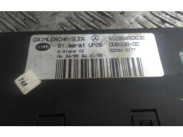 Řídící jednotka A0295450632   Mercedes-Benz CLK A209 C209 2000