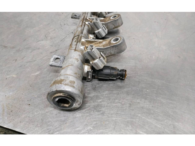 Vstřikovací lišta 9260930006   Hyundai Accent  pro benzínový motor 1.6 G4EA 
