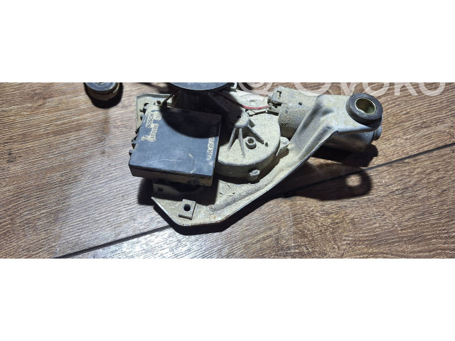 Моторчик заднего дворника 0390201559, 69036679    BMW 3 E46