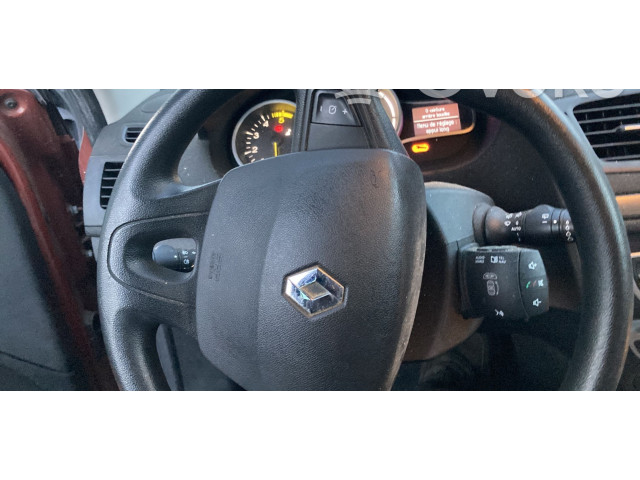 Volant Renault Megane III 2009 484009812R  