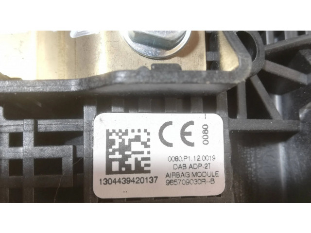 Подушка безопасности водителя 985709030R, 0080P1120019   Renault Zoe