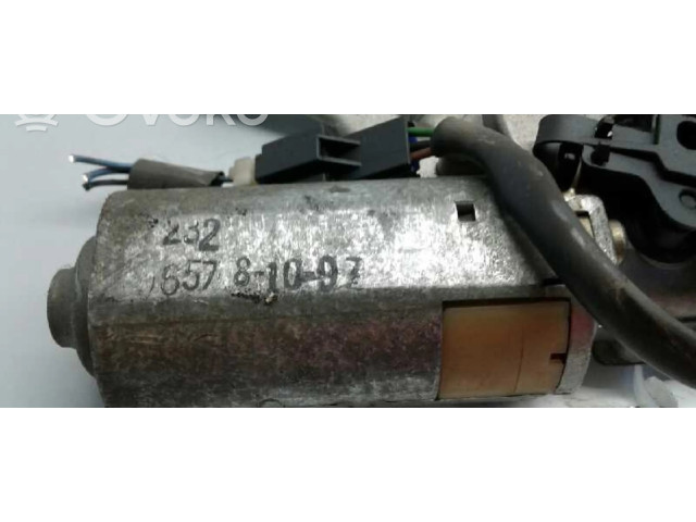 Моторчик заднего дворника 0390206514    Mitsubishi Carisma