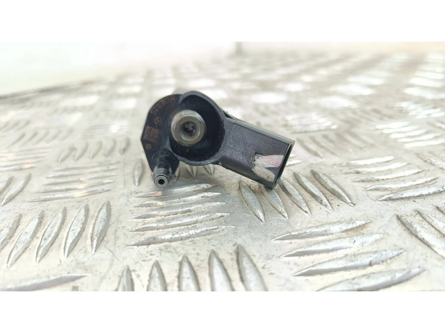 Vstřikovač A6420701387   Mercedes-Benz C W204  pro naftový motor 3.0 642961 