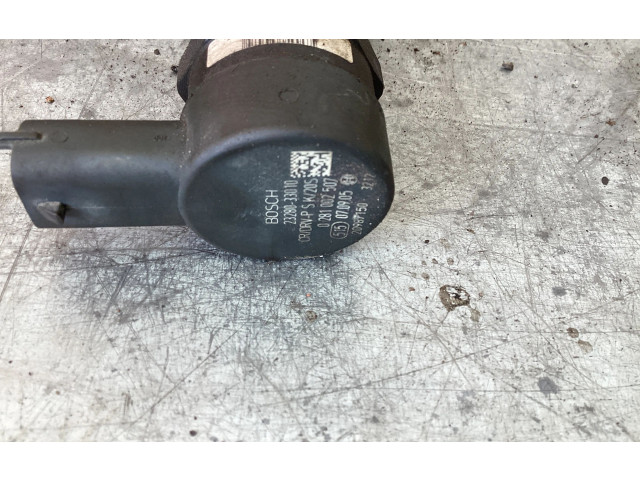 Vstřikovací lišta 2328033010, 0281002507   Toyota Corolla E120 E130     