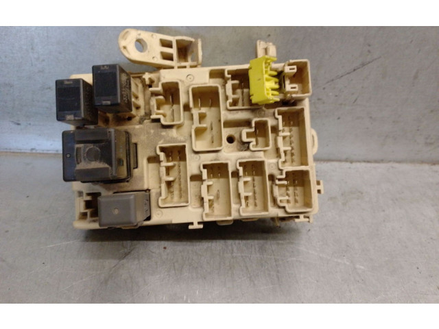 Pojistková skříňka Řídící jednotka BSM 8264160020   Toyota Land Cruiser (J100) 1998