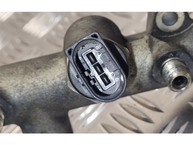 Vstřikovač 7L6919679F, 059130755J   Volkswagen Touareg I     