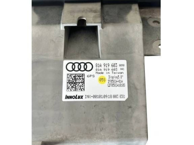 Дисплей    81A919603   Audi Q2 -