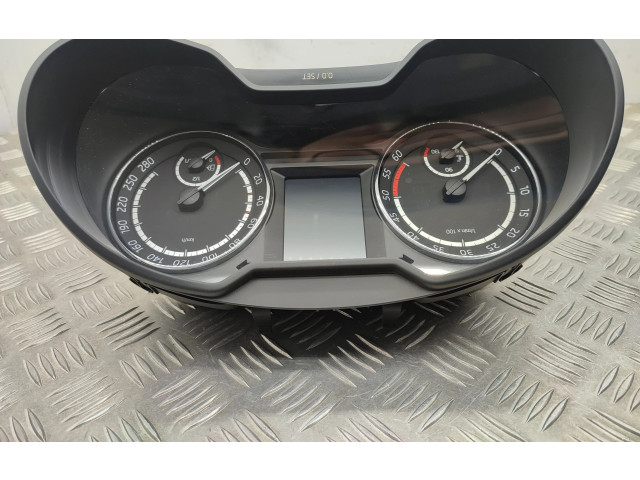 Přístrojová deska  Skoda Octavia Mk3 (5E) 2016 5E0920757C  