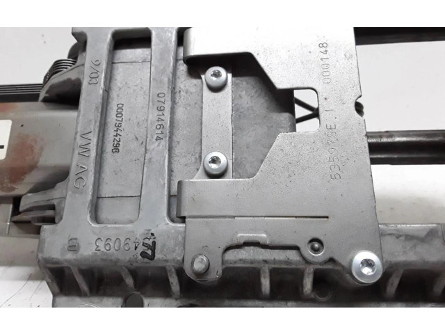 Руль Volkswagen Tiguan  2007 - 2016 года 5N1419502B      
