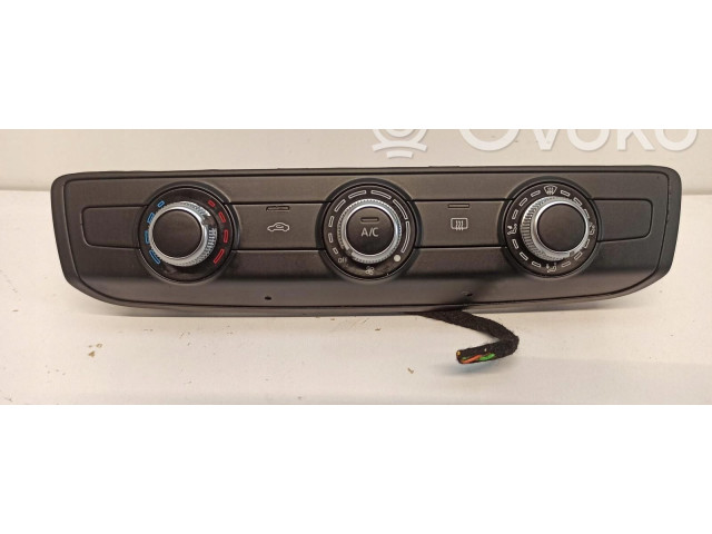 Блок управления климат-контролем 8V0820047F   Audi Q2 