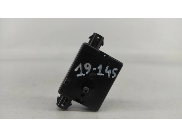 Блок управления двигателя SY923146602   BMW M3 F80