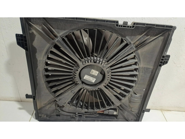 Вентилятор радиатора     A0999062500, 929892103    Mercedes-Benz ML W166 2.1