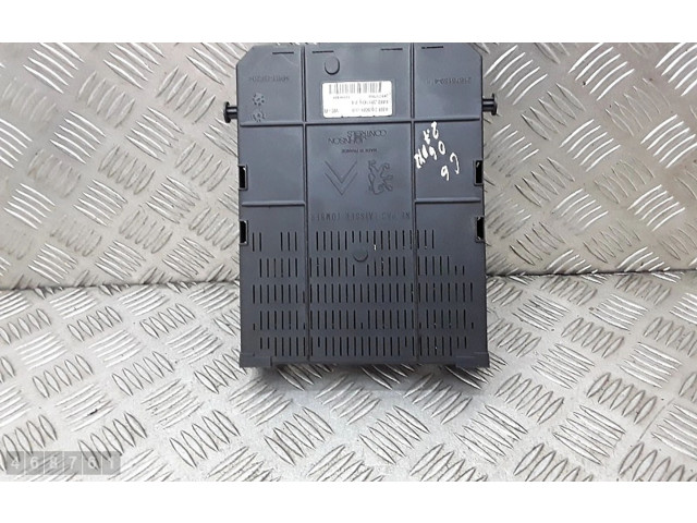 Блок предохранителей 9661940180   Citroen C6    