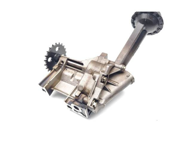 Масляный насос  K9K636 8200307174  Nissan Juke I F15 