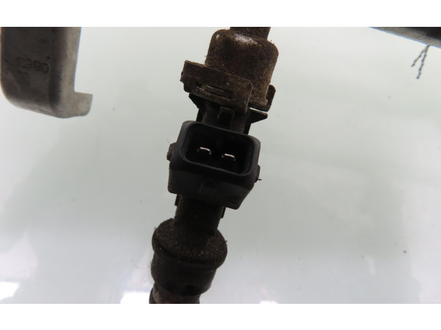 Vstřikovací lišta 25313846, 25313846   Opel Vectra C    Z 16 XE 