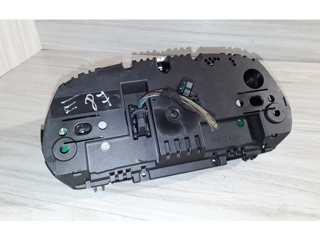 Přístrojová deska  BMW 1 E81 E87 2004 9220949, 102495298  
