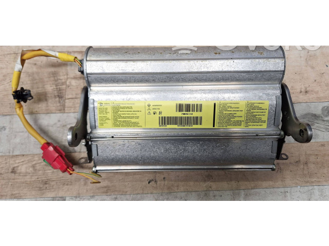 Подушка безопасности пассажира 7030A014   Mitsubishi Colt