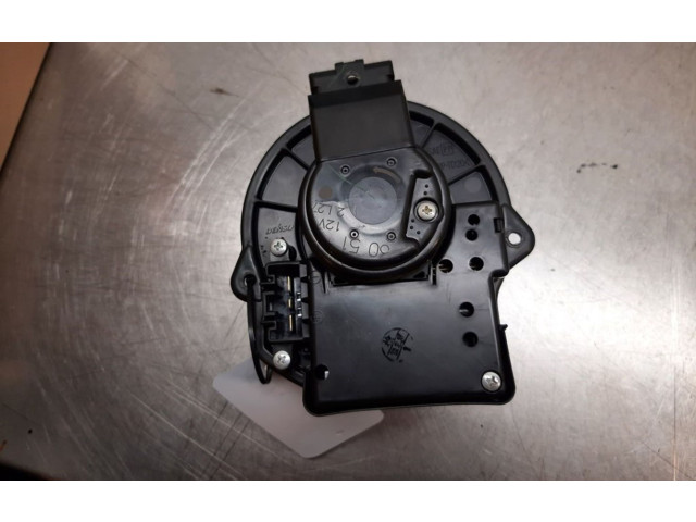Вентилятор печки    1636340010, 1636340010   Toyota iQ