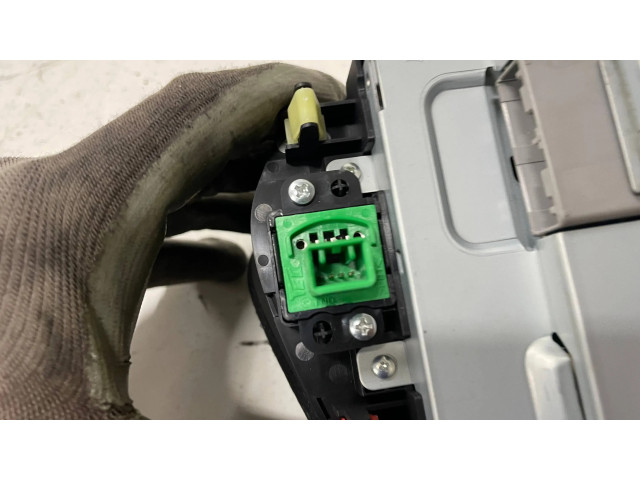 Дисплей    398110TL0, 398110TL0G120M1   Honda Accord