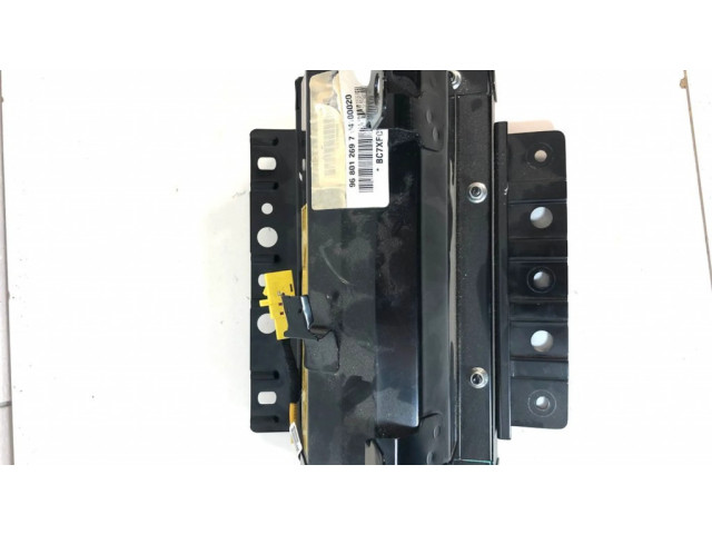 Подушка безопасности пассажира 968012697   Opel Antara