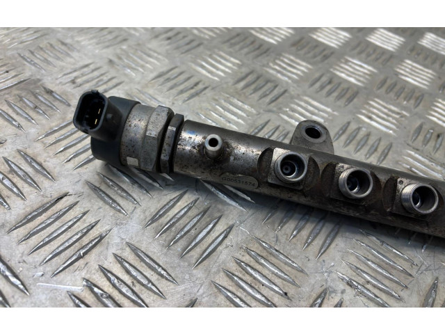 Vstřikovací lišta 30777759, 0445215025   Volvo S60    D5244T11 