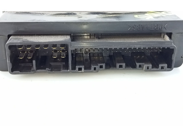 Блок управления 8953360270, 36381111600   Toyota Land Cruiser (J150)
