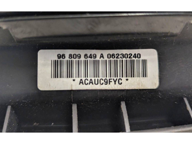 Подушка безопасности водителя 96809649   Chevrolet Captiva