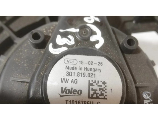 Вентилятор печки    3Q1819021, 0130115578   Volkswagen PASSAT B8