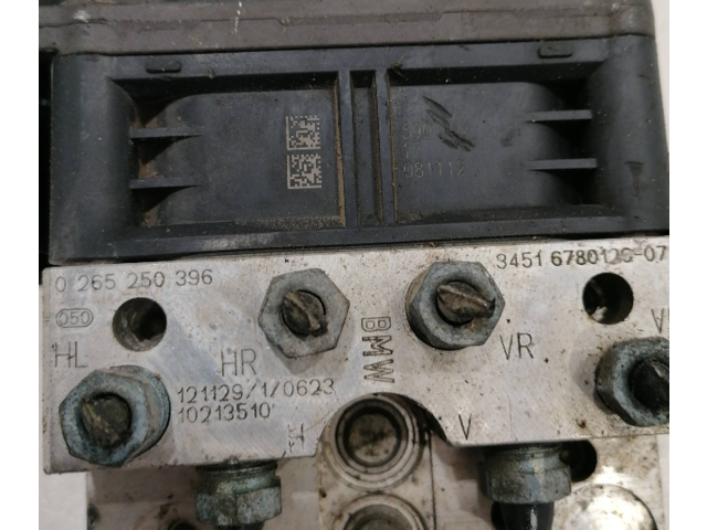 Jednotka ABS 6854702, 6854704   BMW X5 E70 2012
