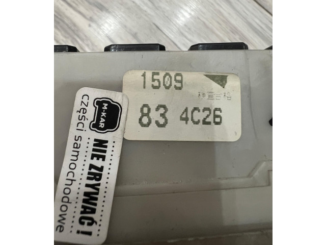 Блок предохранителей  1509834c26   Nissan Micra    