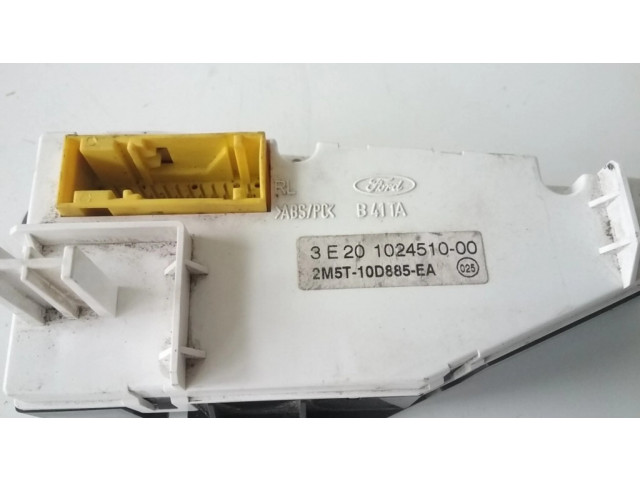 Дисплей    2M5T10D885EA, 102451000   Ford Focus