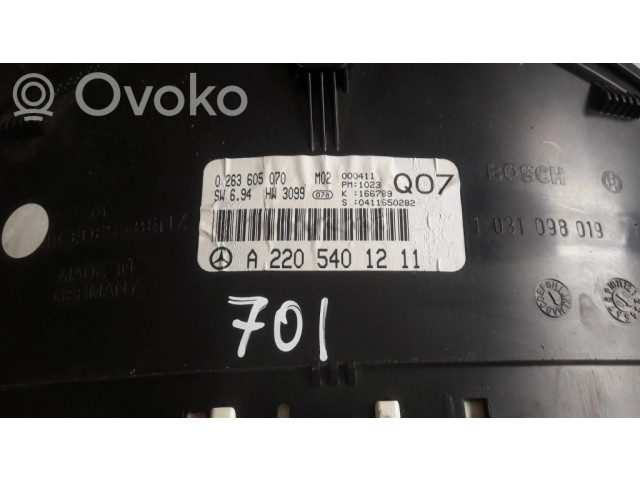 Přístrojová deska  Mercedes-Benz S W220 2003 A2205401211, 0263605070  