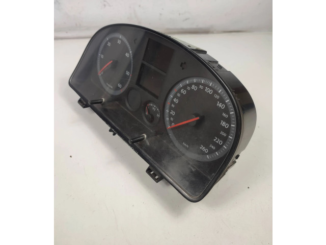 Панель приборов 2K0920842C, V0007000   Volkswagen Caddy       