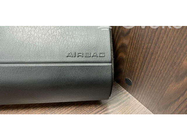 Подушка безопасности пассажира 1H1880202   Volkswagen Golf III