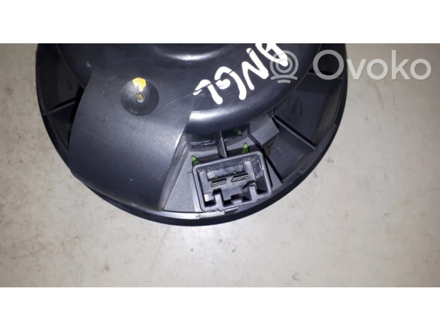 Вентилятор печки    1736007104, AV6N18456BA   Ford Focus