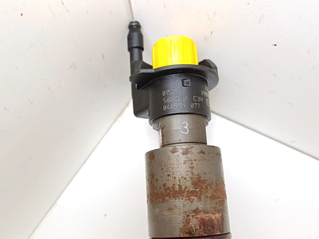 Vstřikovač 0445115077   BMW X5 E70  pro naftový motor 3.5 306D5 