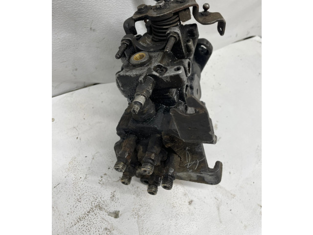 Топливный насос 0460485020    Volkswagen Multivan T4   