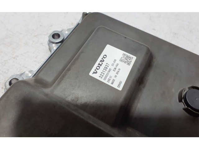 Блок управления двигателя 32313937   Volvo XC60