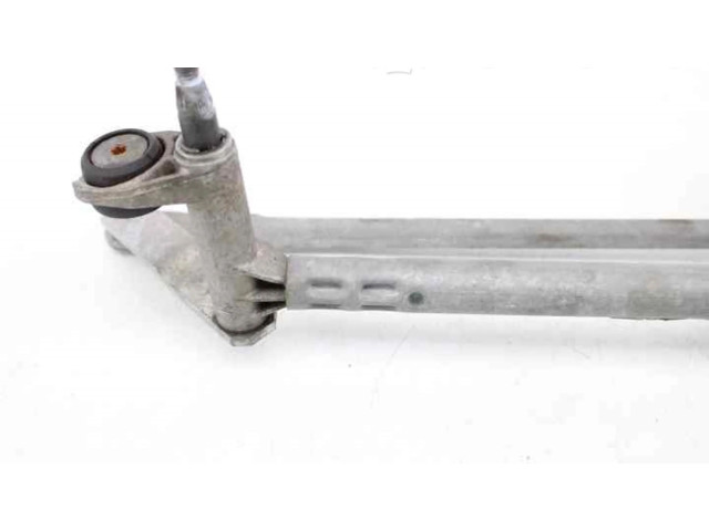 Блок предохранителей  390241937, 1K1955119C   Volkswagen Eos    