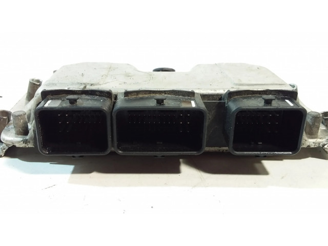 Блок управления двигателя 0261207858   Citroen C3