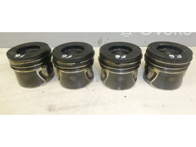 Píst D4EA   Hyundai Santa Fe   2.0  